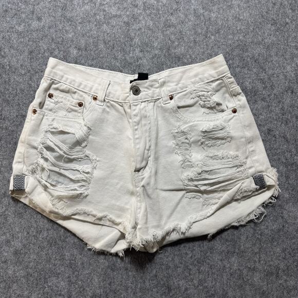 Forever 21 Shorts Womens Medium White Distressed Denim Frayed Hem Ripped Casual - Picture 1 of 12